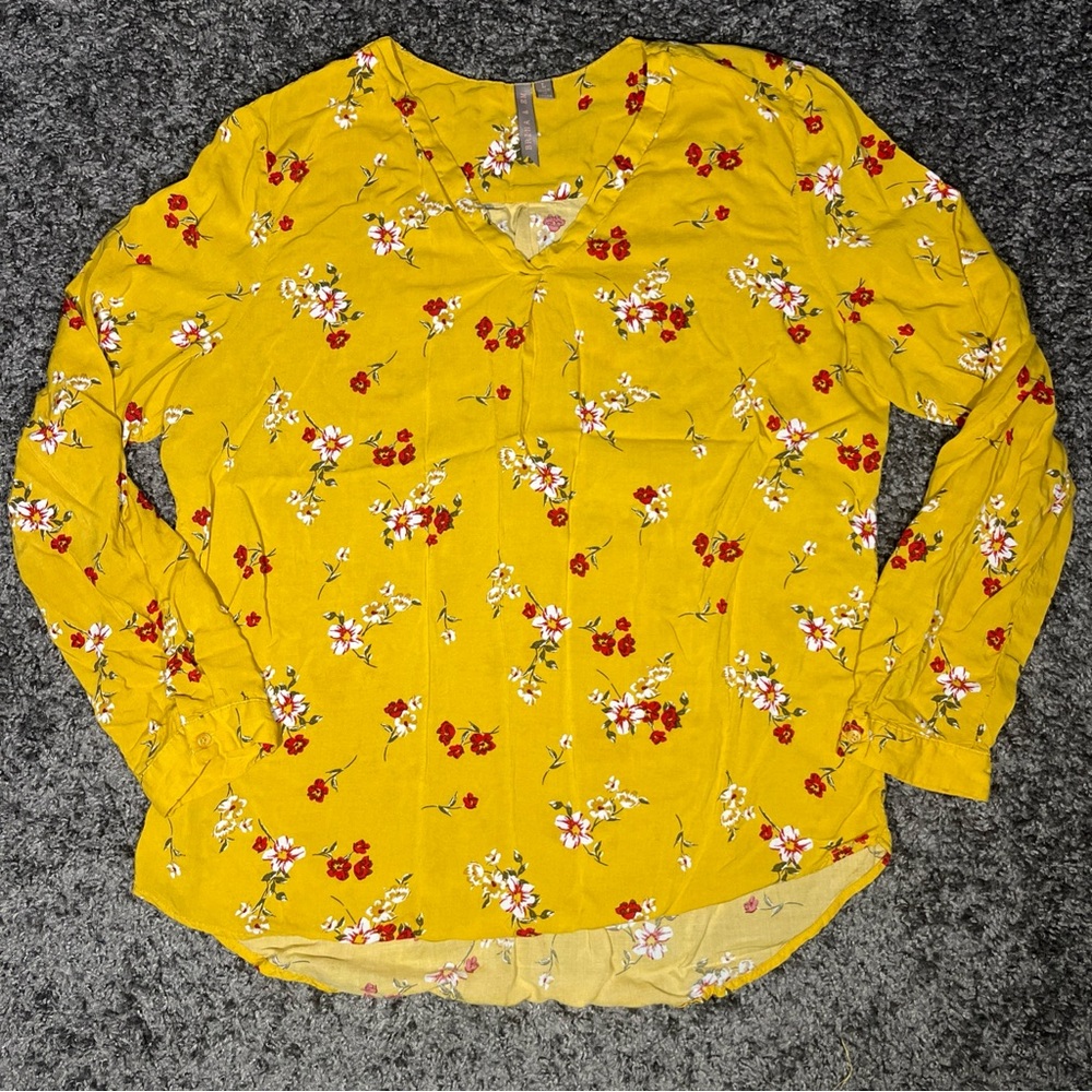Chic Floral Yellow Blouse for Women Large